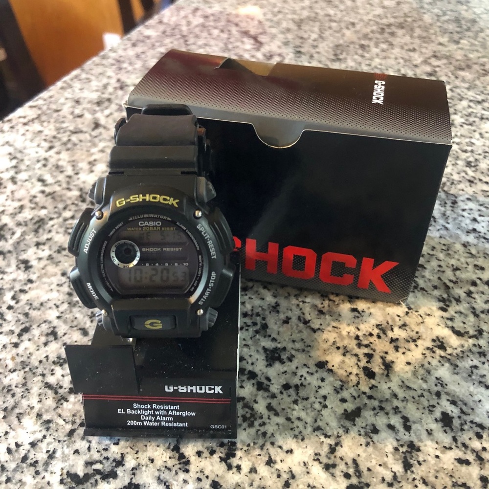 Casio Men’s G-Shock Quartz Resin Sports Watch